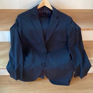 Brooks Brothers Cool Navy pinstripe Fitzgerald suit (42R, 33/32 pant). Mint!